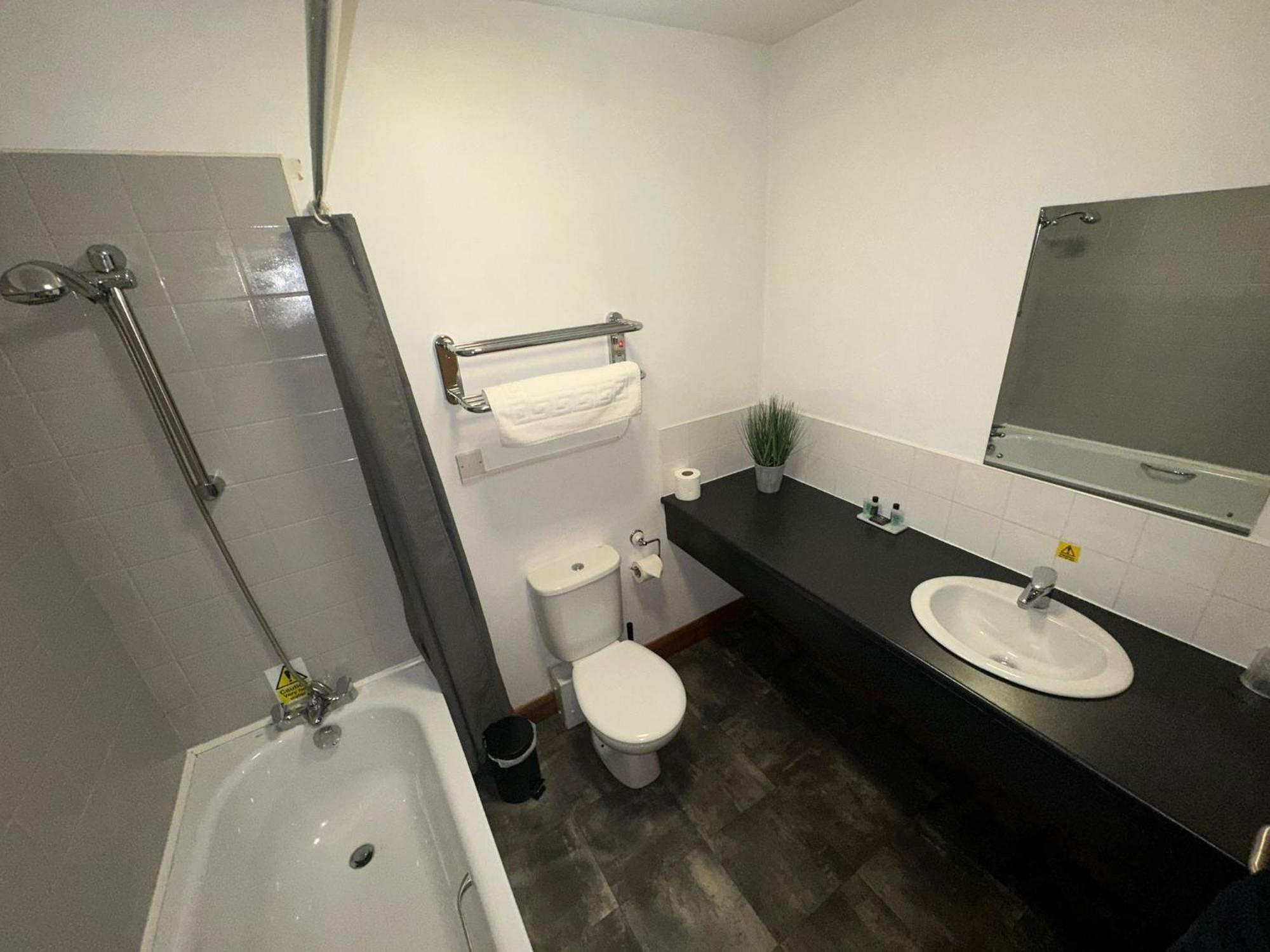 Afan Lodge Port Talbot Kültér fotó